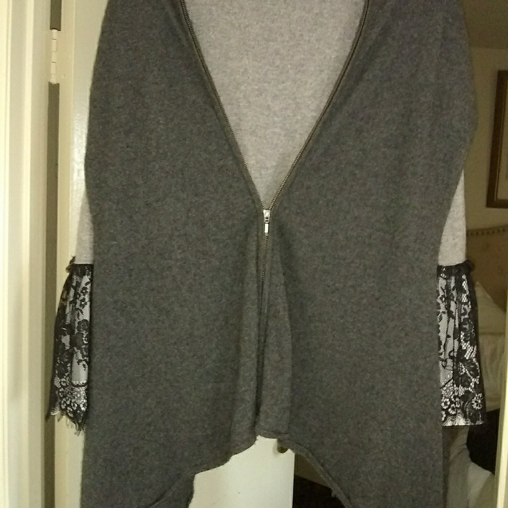 Cashmere sweater vest w zipper